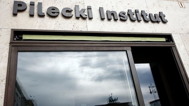 Befragungen zu Kriegsverbrechen beginnen in Berlin