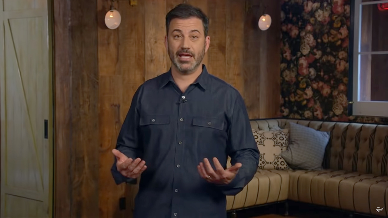 Jimmy Kimmel calls Elon Musk controlling Twitter 'dangerous,' like 'one person in charge of nuclear weapons'