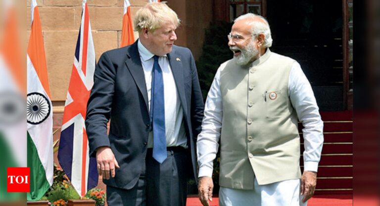 UK PM sets Diwali deadline for FTA to double India trade