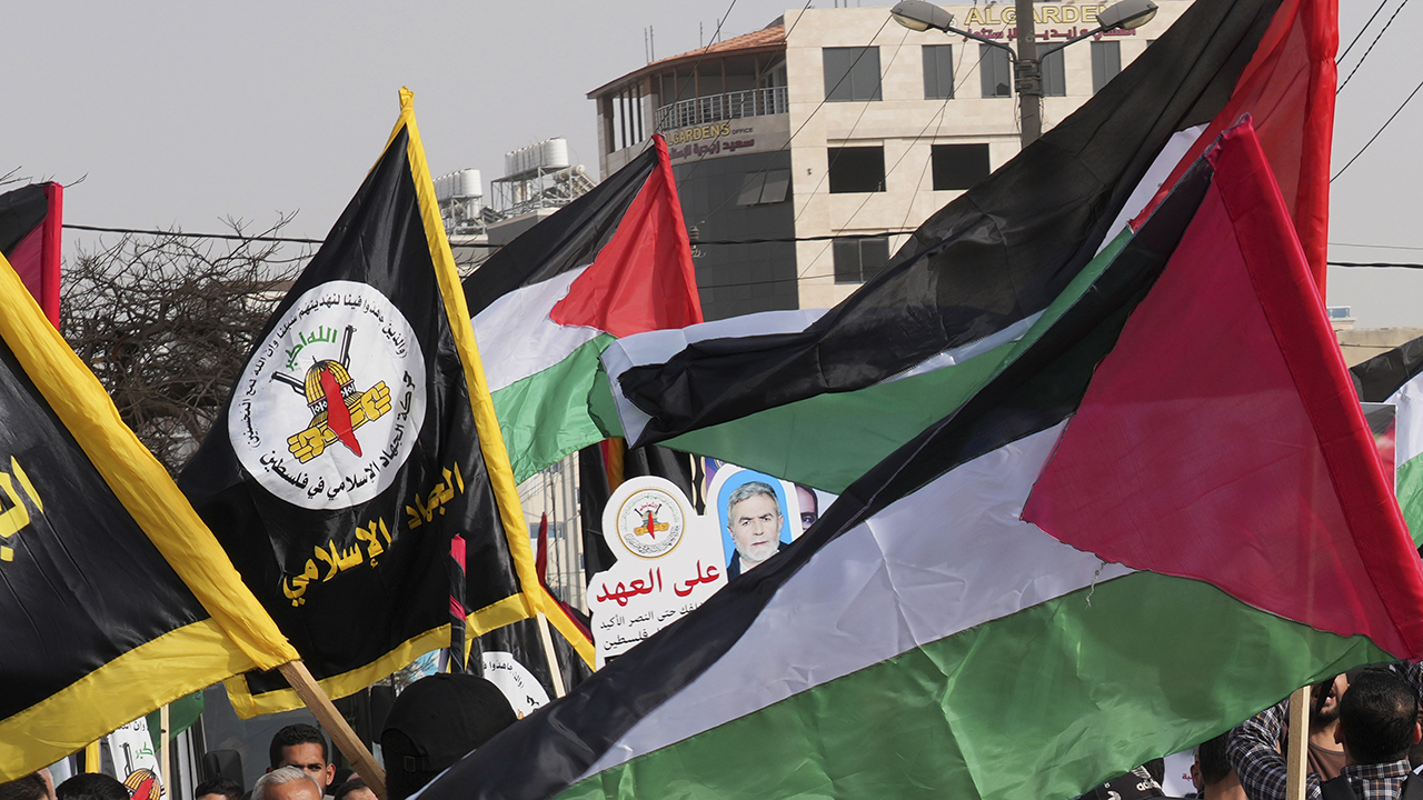 West Bank security guard fatally shot by Palestinian assailants