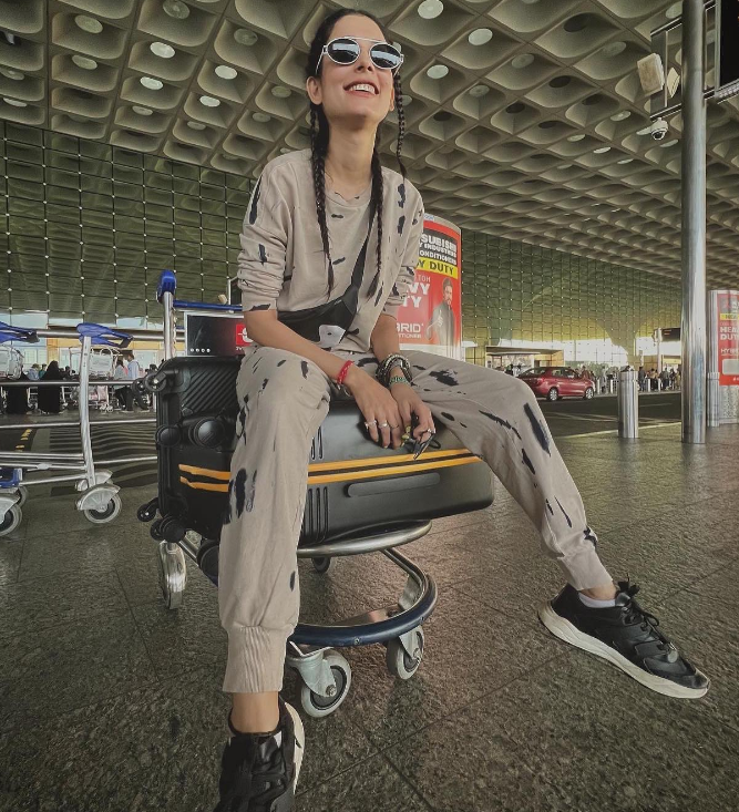 Aneri Vajani (Khatron Ke Khiladi), Biography, Age, Family, Boyfriend, Movie