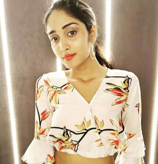 Smrithi Srikanth Height, Age, Boyfriend, Family, Biography & More -